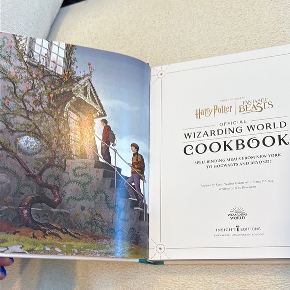 Cookbook - Blue and White - Picture 2 of 2